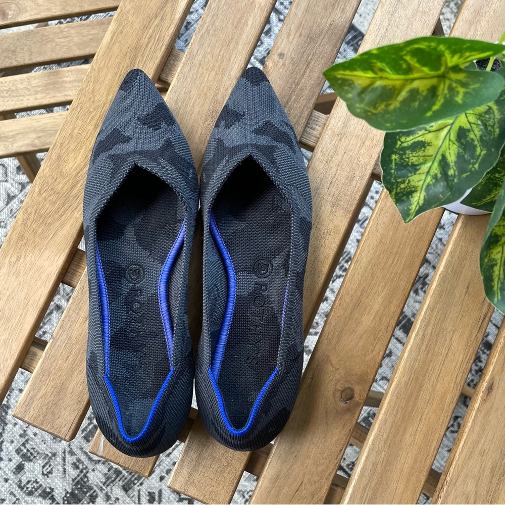 Camo Rothy’s size 9